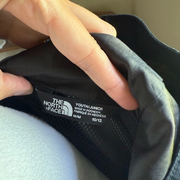 The North Face Black Raincoat Full-Zip Lightweight - Picture 4 of 9